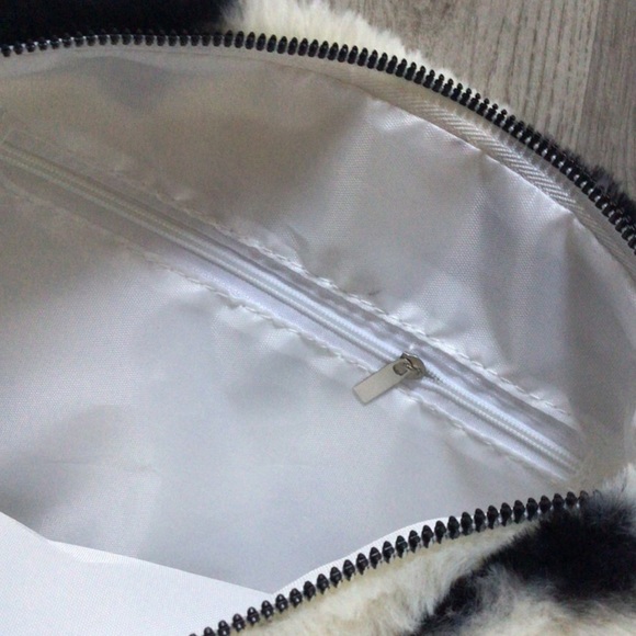 🖤The daisy bag furry and handmade - Picture 2 of 3